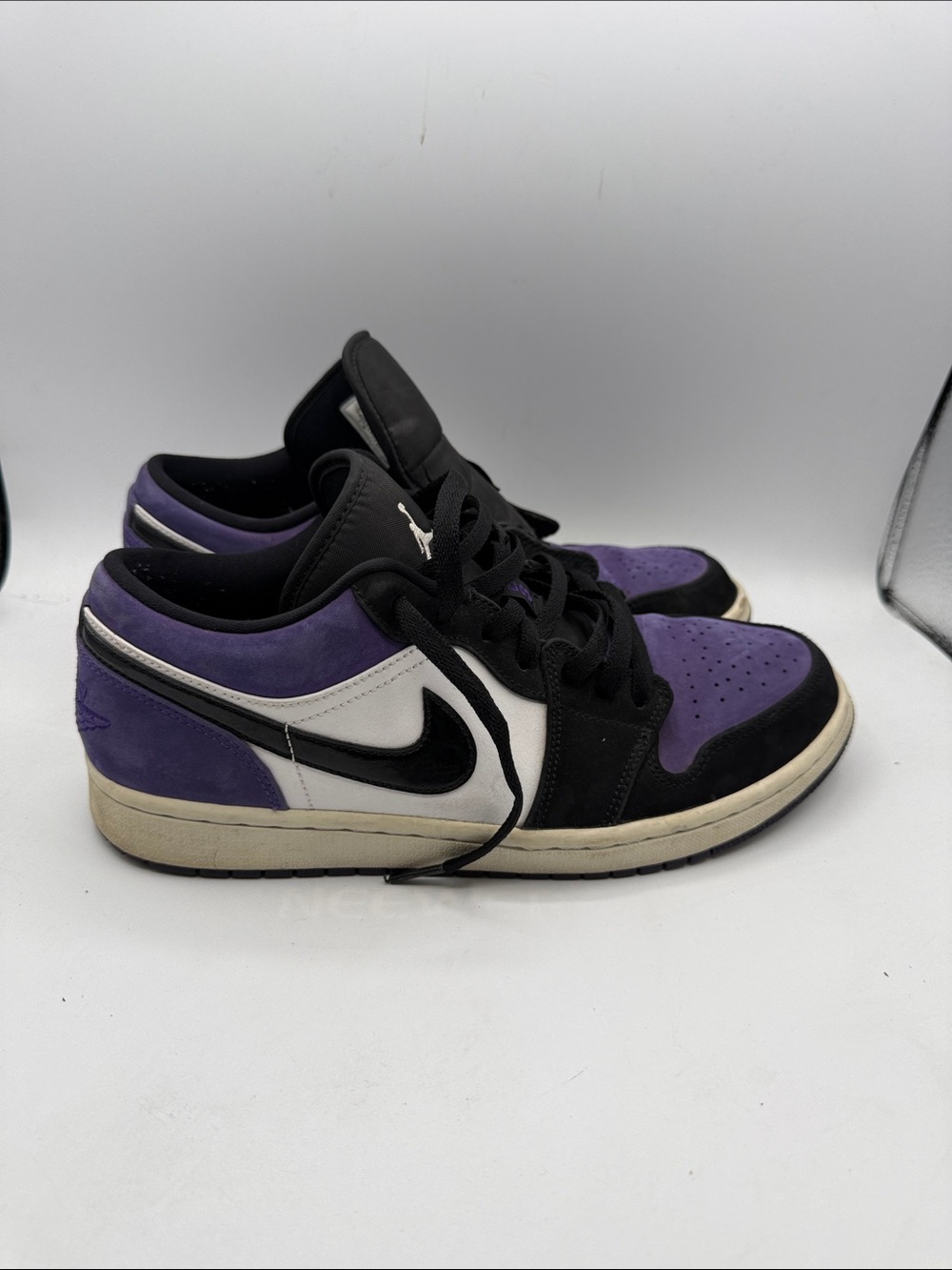 Nike JORDAN 1 LOW 'COURT PURPLE' Low-Top Sneakers  Mens 9 S14